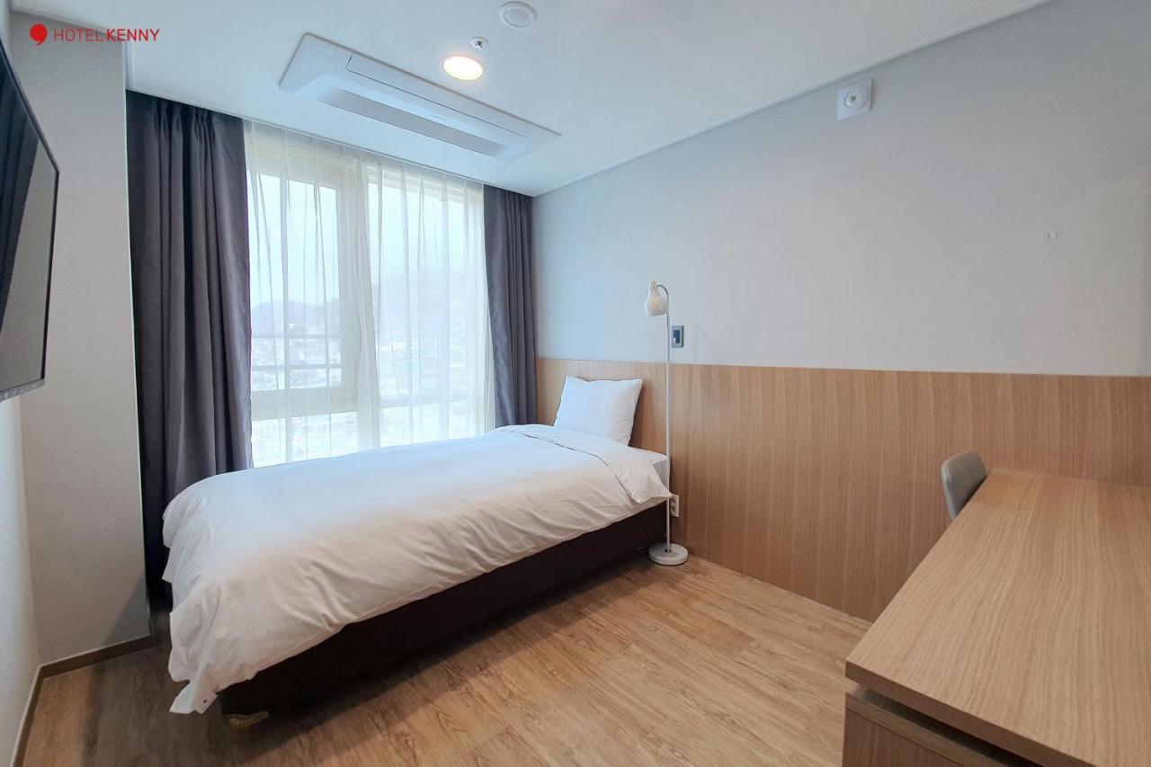 Hotel Kenny Yeosu Eksteriør bilde